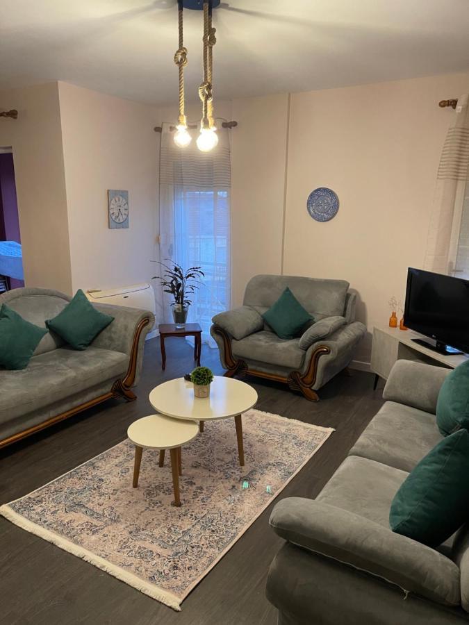 Pedestrian Street Center Apartment Szkodra Zewnętrze zdjęcie