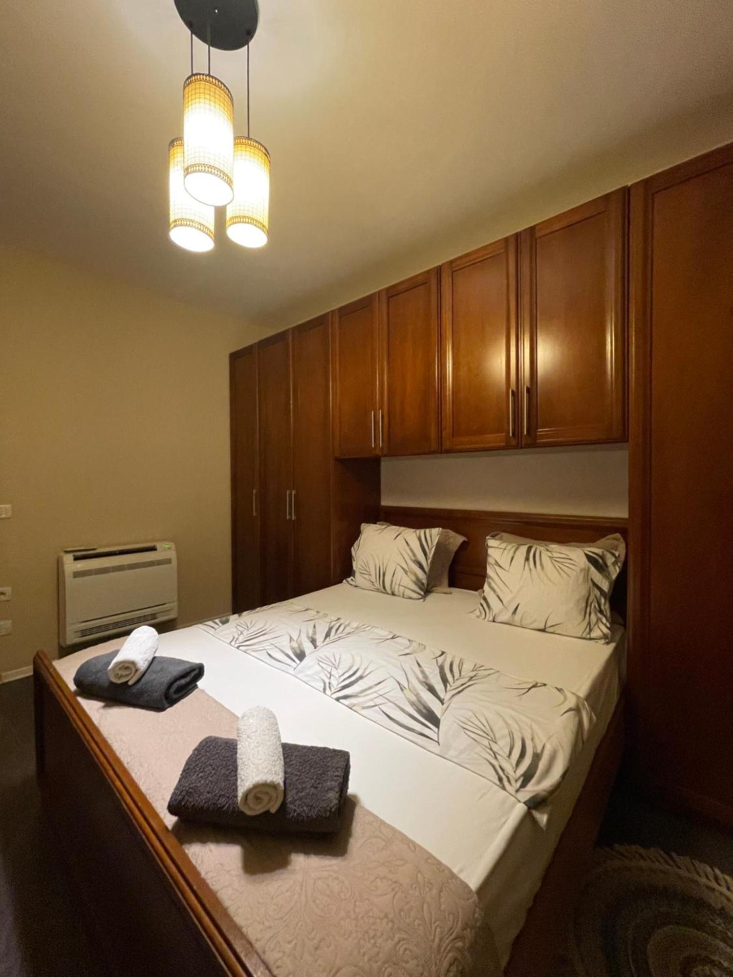 Pedestrian Street Center Apartment Szkodra Zewnętrze zdjęcie